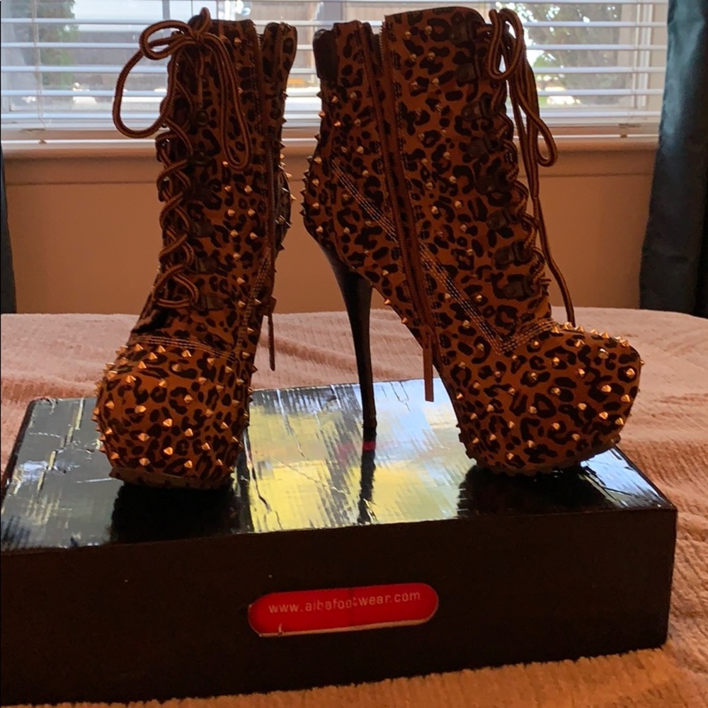 Spiked Leopard Sz 10 ALBA Stiletto Boots